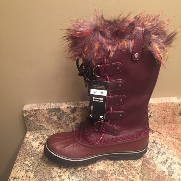 Sorel Joan of Arctic Lux Faux-Fur Trimmed Boots - Picture 3 of 7